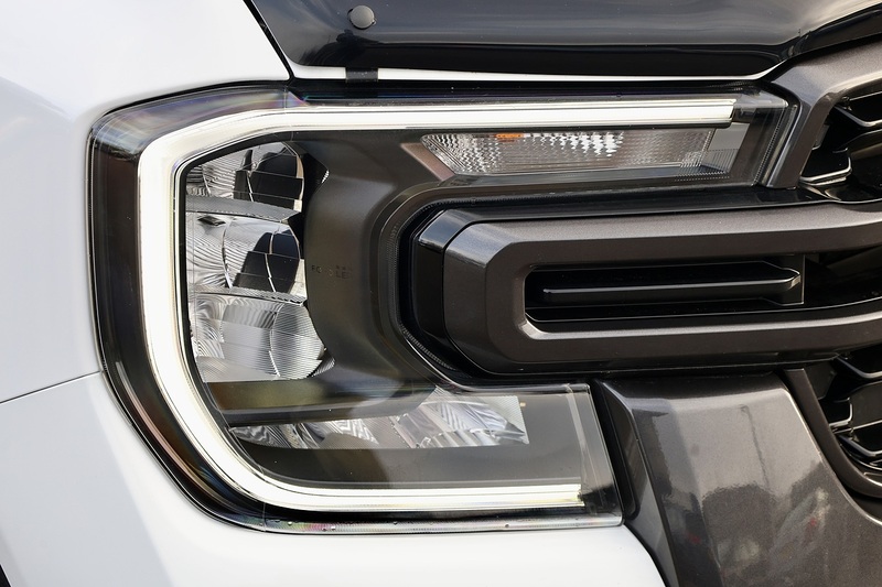 Ford Ranger Wildtrak 3.0 V6 Diesel 240 + NO VAT + Huge Spec Image 8