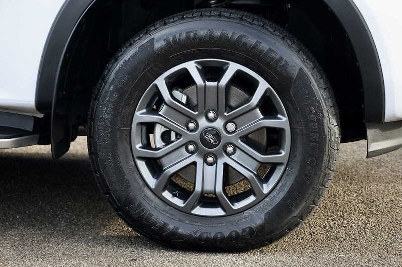 Ford Ranger Wildtrak 3.0 V6 Diesel 240 + NO VAT + Huge Spec Image 28