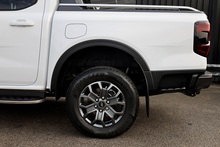 Ford Ranger Wildtrak 3.0 V6 Diesel 240 + NO VAT + Huge Spec - Thumb 25