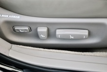 Lexus GS 300 Sport Family Ownership + Sunroof + Sat Nav - Thumb 21