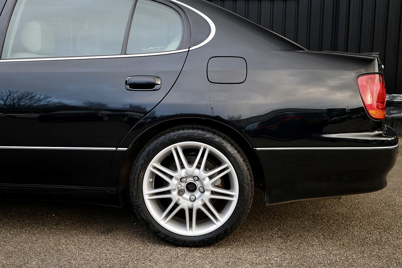 Lexus GS 300 Sport Family Ownership + Sunroof + Sat Nav - Large 28