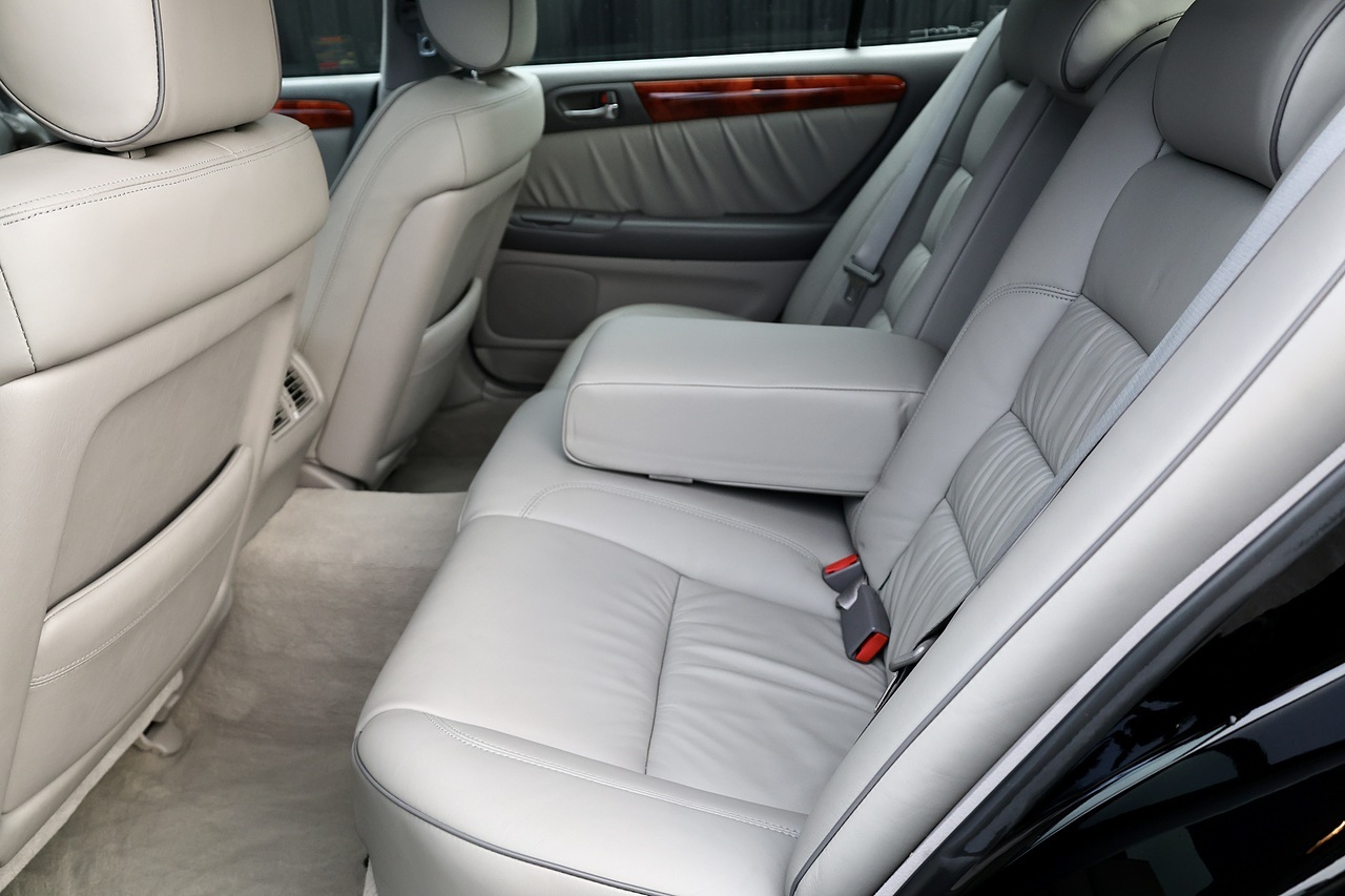 Lexus GS 300 Sport Family Ownership + Sunroof + Sat Nav - Large 11