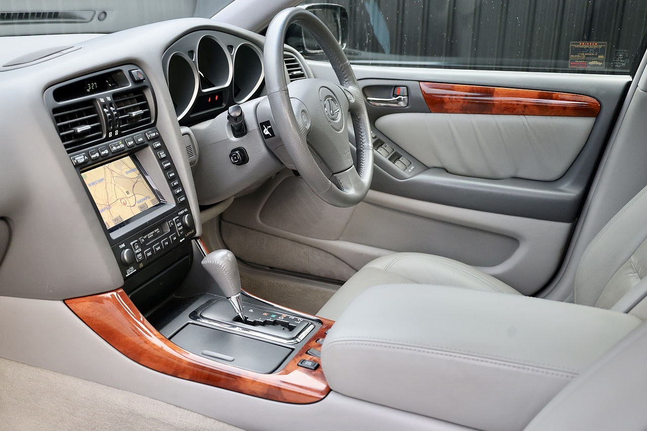 Lexus GS 300 Sport Family Ownership + Sunroof + Sat Nav - Large 8