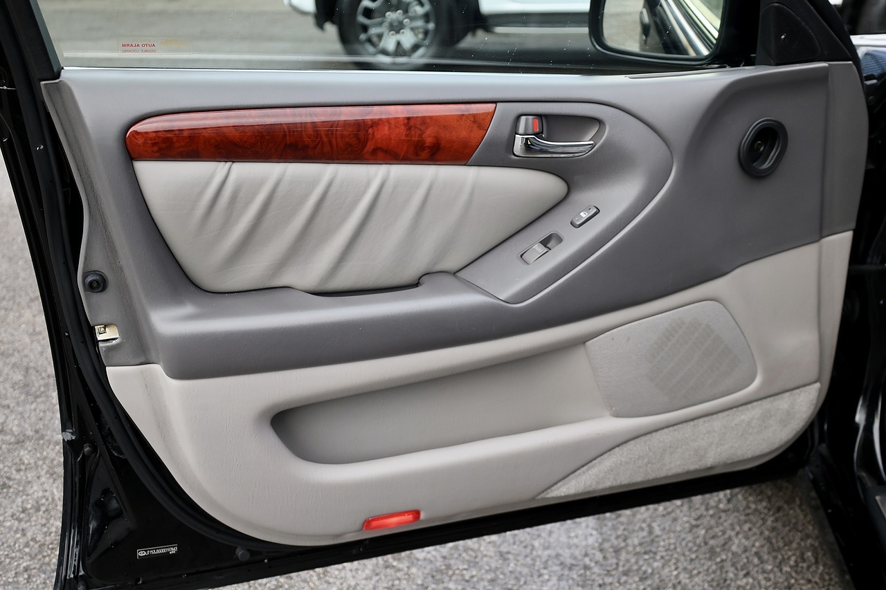 Lexus GS 300 Sport Family Ownership + Sunroof + Sat Nav - Large 34