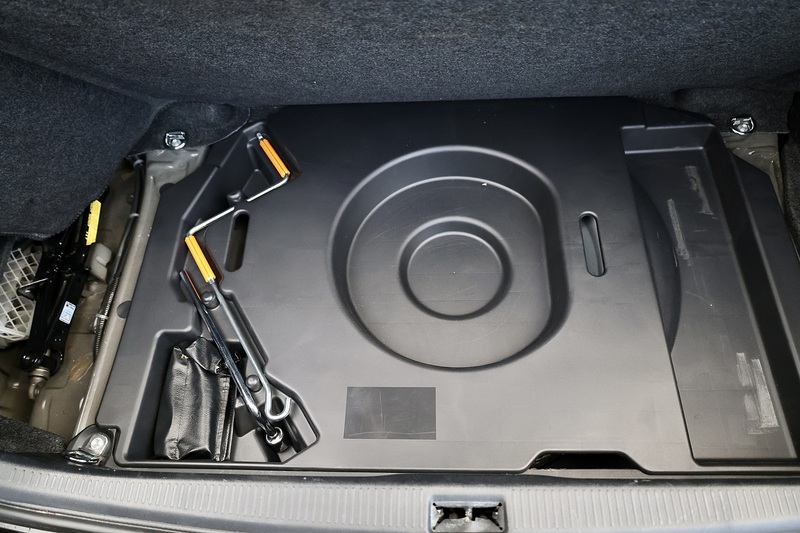 Lexus GS 300 Sport Family Ownership + Sunroof + Sat Nav Image 36