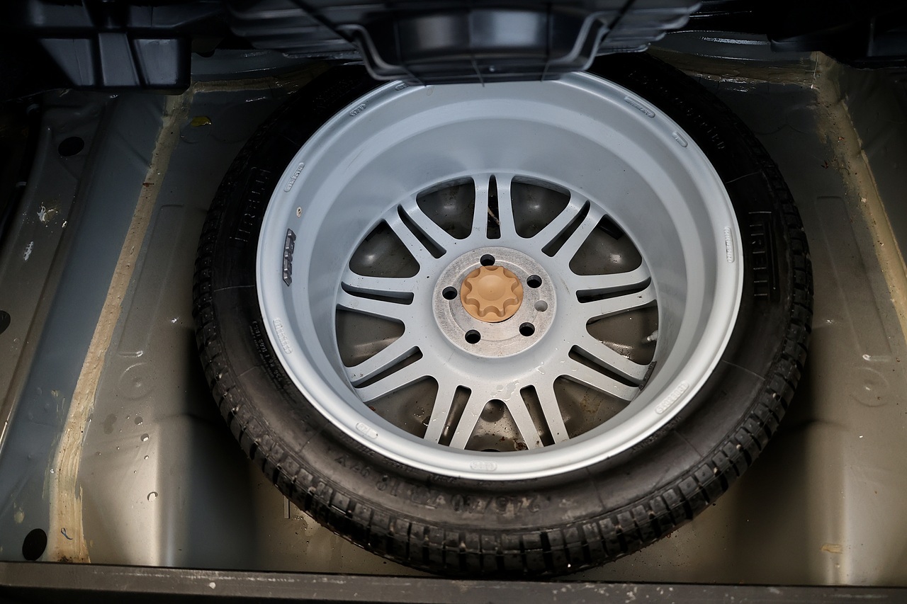 Lexus GS 300 Sport Family Ownership + Sunroof + Sat Nav - Large 37