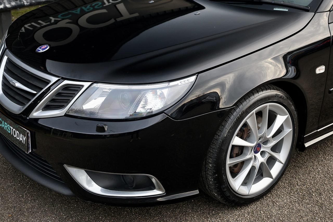 Saab 9-3 Aero Convertible 2 Former Keepers + 16 Services + Heated Leather - Large 17