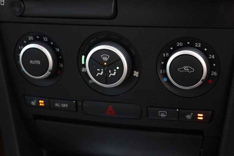 Saab 9-3 Aero Convertible 2 Former Keepers + 16 Services + Heated Leather Image 31