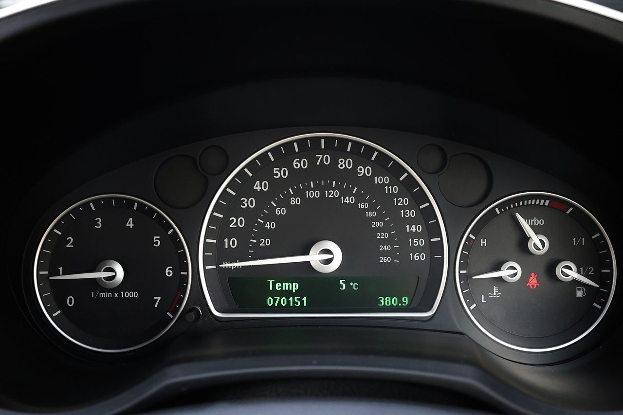 Saab 9-3 Aero Convertible 2 Former Keepers + 16 Services + Heated Leather - Large 35