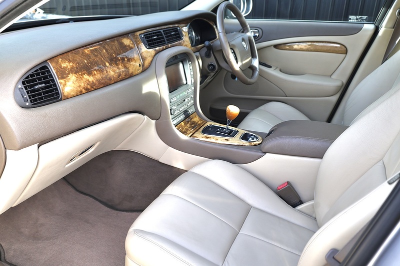 Jaguar S-Type Japanese Import + Exceptional Condition Image 2