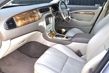 Jaguar S-Type Japanese Import + Exceptional Condition - Thumb 2