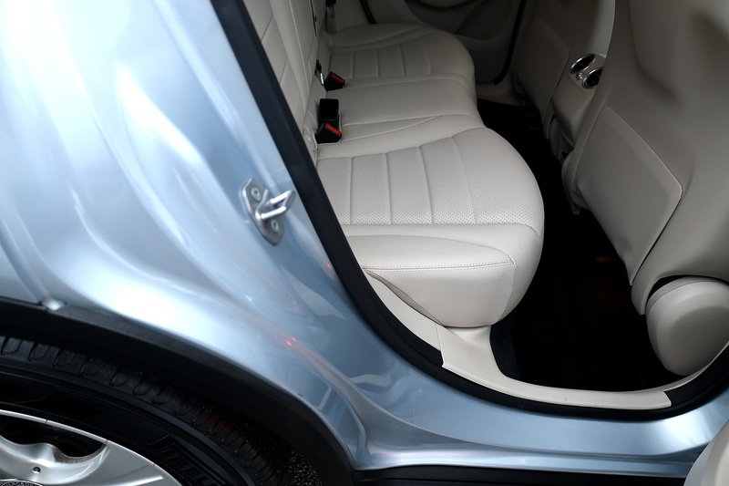 Mercedes-Benz GLC 250d Sport Premium Coupe 1 Owner + Full Mercedes Main Dealer History + Sunroof + Distronic Image 20