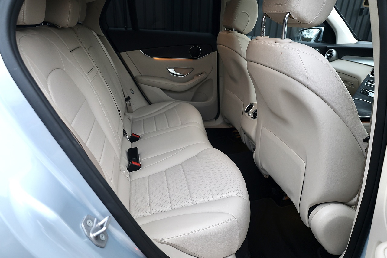 Mercedes-Benz GLC 250d Sport Premium Coupe 1 Owner + Full Mercedes Main Dealer History + Sunroof + Distronic - Large 22