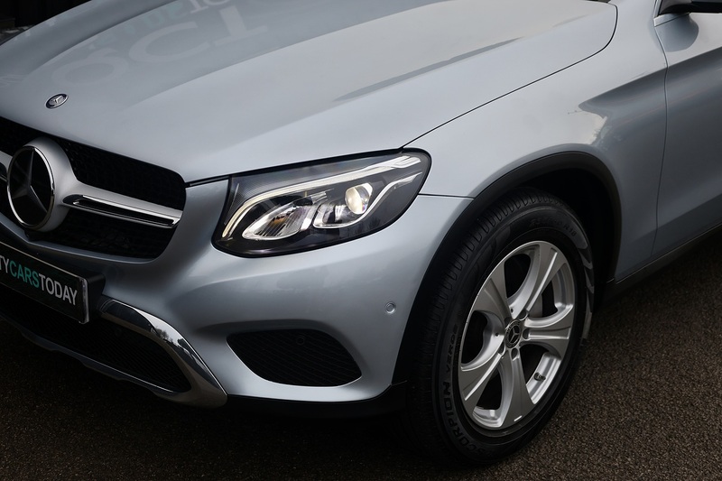 Mercedes-Benz GLC 250d Sport Premium Coupe 1 Owner + Full Mercedes Main Dealer History + Sunroof + Distronic Image 24
