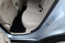 Mercedes-Benz GLC 250d Sport Premium Coupe 1 Owner + Full Mercedes Main Dealer History + Sunroof + Distronic - Thumb 33