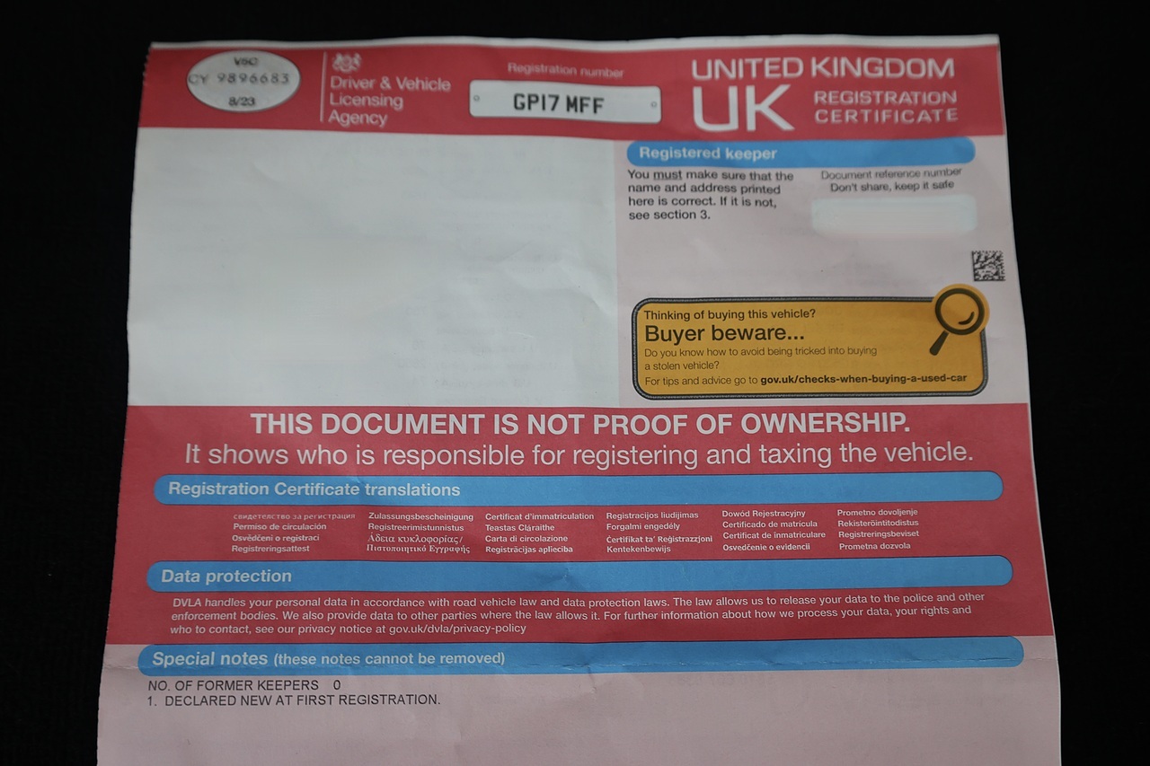 Mercedes-Benz GLC 250d Sport Premium Coupe 1 Owner + Full Mercedes Main Dealer History + Sunroof + Distronic - Large 40