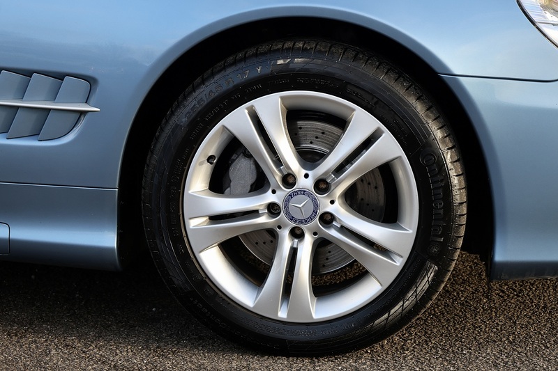 Mercedes-Benz SL 350 1 Former Keeper + Full History + Pano Roof + Special Image 33