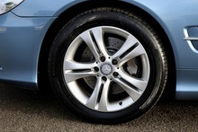 Mercedes-Benz SL 350 1 Former Keeper + Full History + Pano Roof + Special - Thumb 34