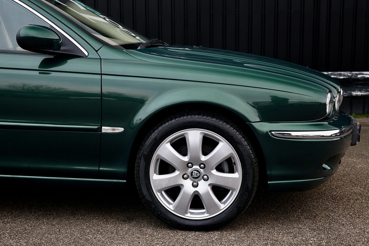 Jaguar X-Type D SE Family Ownership from New + Exceptional Condition - Large 22