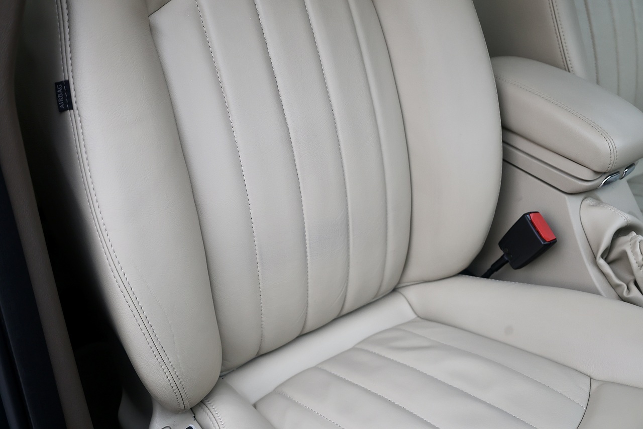 Jaguar X-Type D SE Family Ownership from New + Exceptional Condition - Large 13