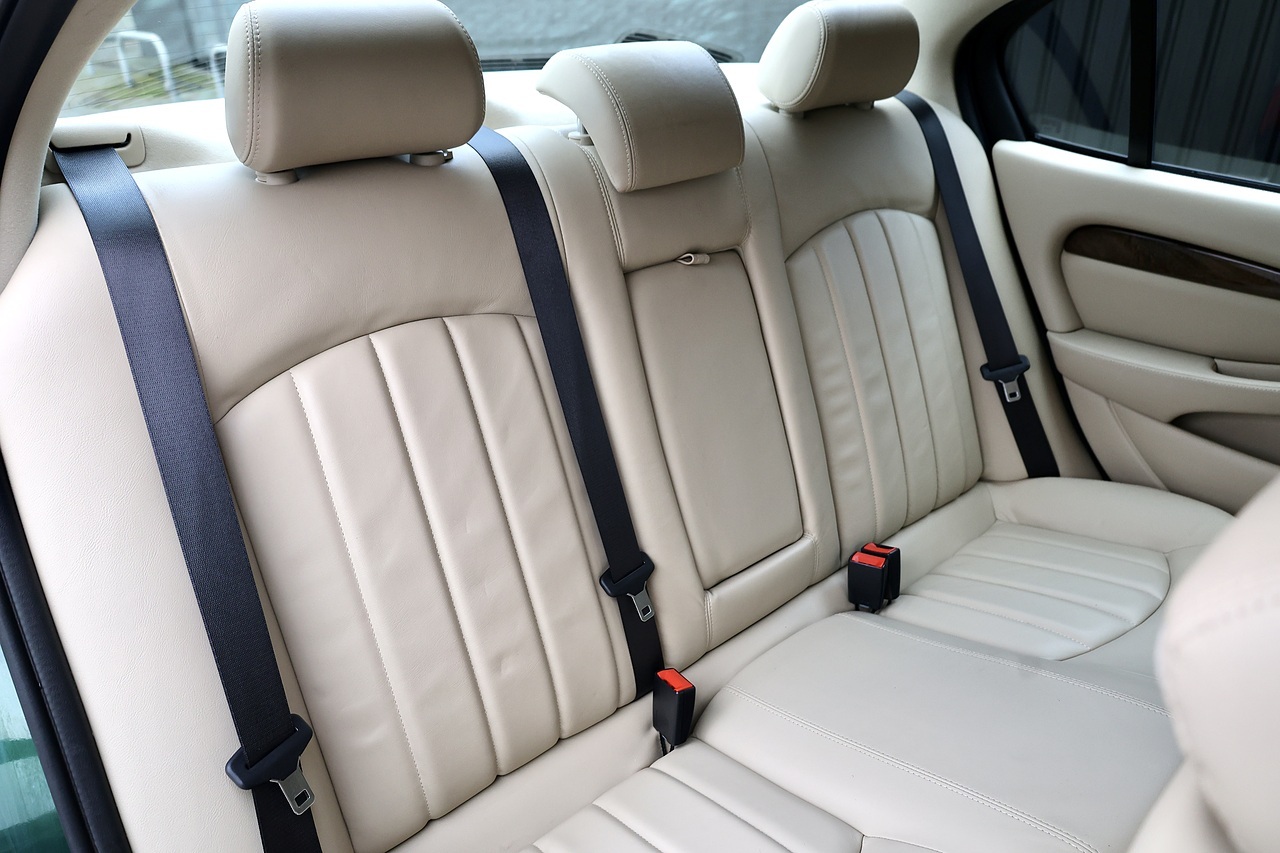 Jaguar X-Type D SE Family Ownership from New + Exceptional Condition - Large 18