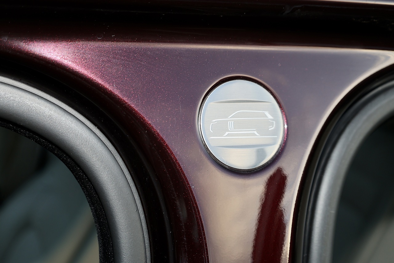 Land Rover Range Rover Vogue 1 Owner + Land Rover Extended Warranty + Pano Roof - Large 38