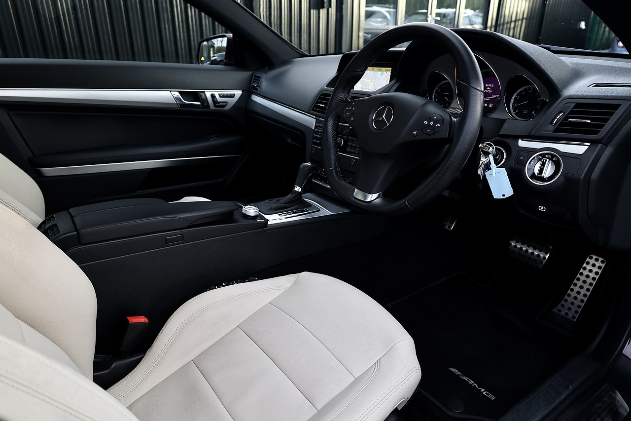 Mercedes-Benz E500 Sport Coupe Full Mercedes Main Dealer + Designo Paint + Pano Roof - Large 7