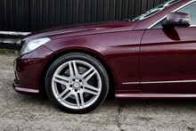 Mercedes-Benz E500 Sport Coupe Full Mercedes Main Dealer + Designo Paint + Pano Roof - Thumb 34