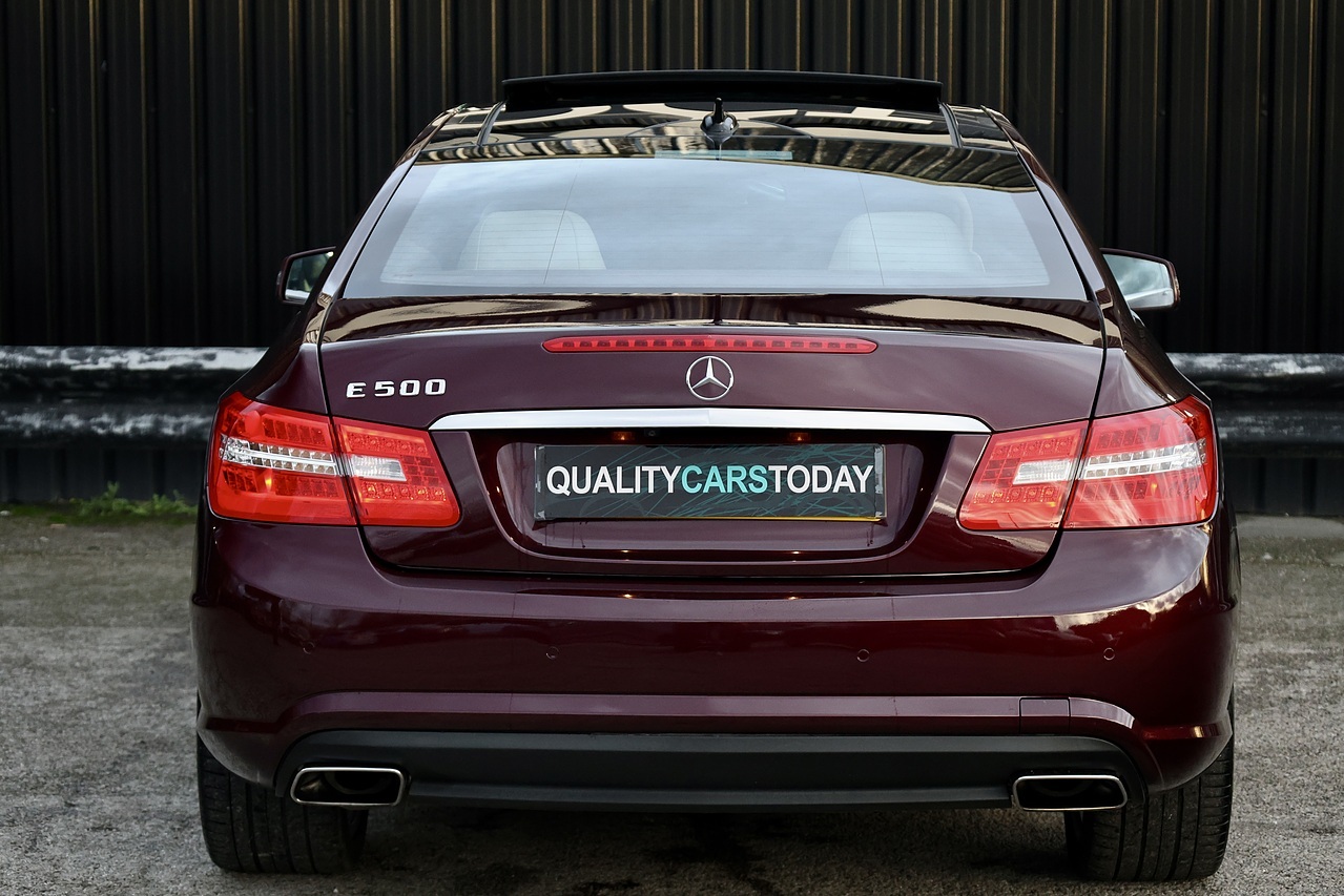 Mercedes-Benz E500 Sport Coupe Full Mercedes Main Dealer + Designo Paint + Pano Roof - Large 4