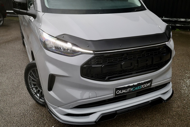 Ford Transit Custom Limited 1 Owner + Ford Warranty + Heated Seats + Automatic Image 11