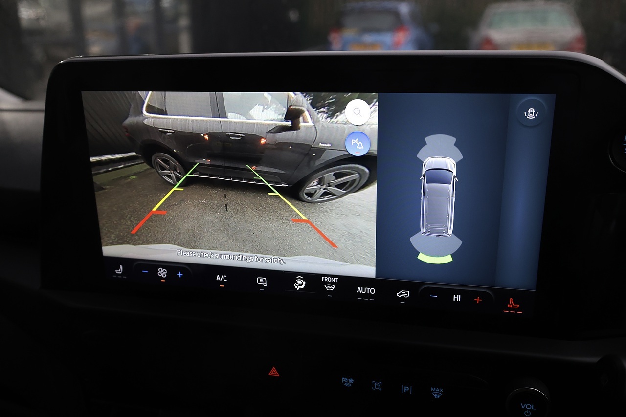 Ford Transit Custom Limited 1 Owner + Ford Warranty + Heated Seats + Automatic - Large 18