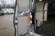 Ford Transit Custom Limited 1 Owner + Ford Warranty + Heated Seats + Automatic - Thumb 27