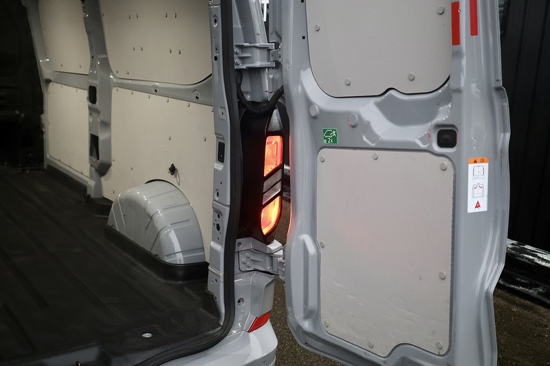 Ford Transit Custom Limited 1 Owner + Ford Warranty + Heated Seats + Automatic Image 28