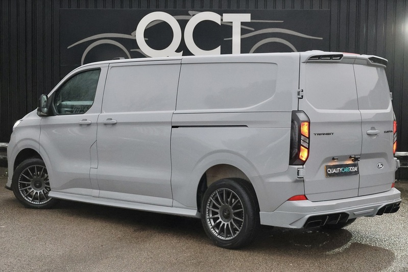 Ford Transit Custom Limited 1 Owner + Ford Warranty + Heated Seats + Automatic Image 7