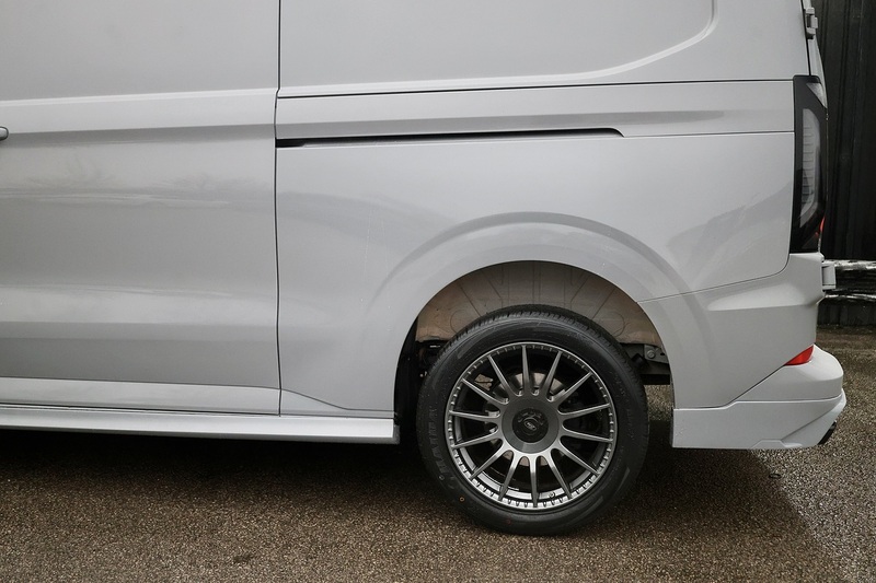 Ford Transit Custom Limited 1 Owner + Ford Warranty + Heated Seats + Automatic Image 38