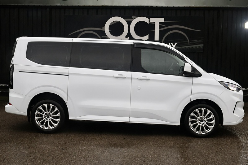 Ford Tourneo Custom Titanium 170ps Automatic + 8 Seats + NO VAT Image 5