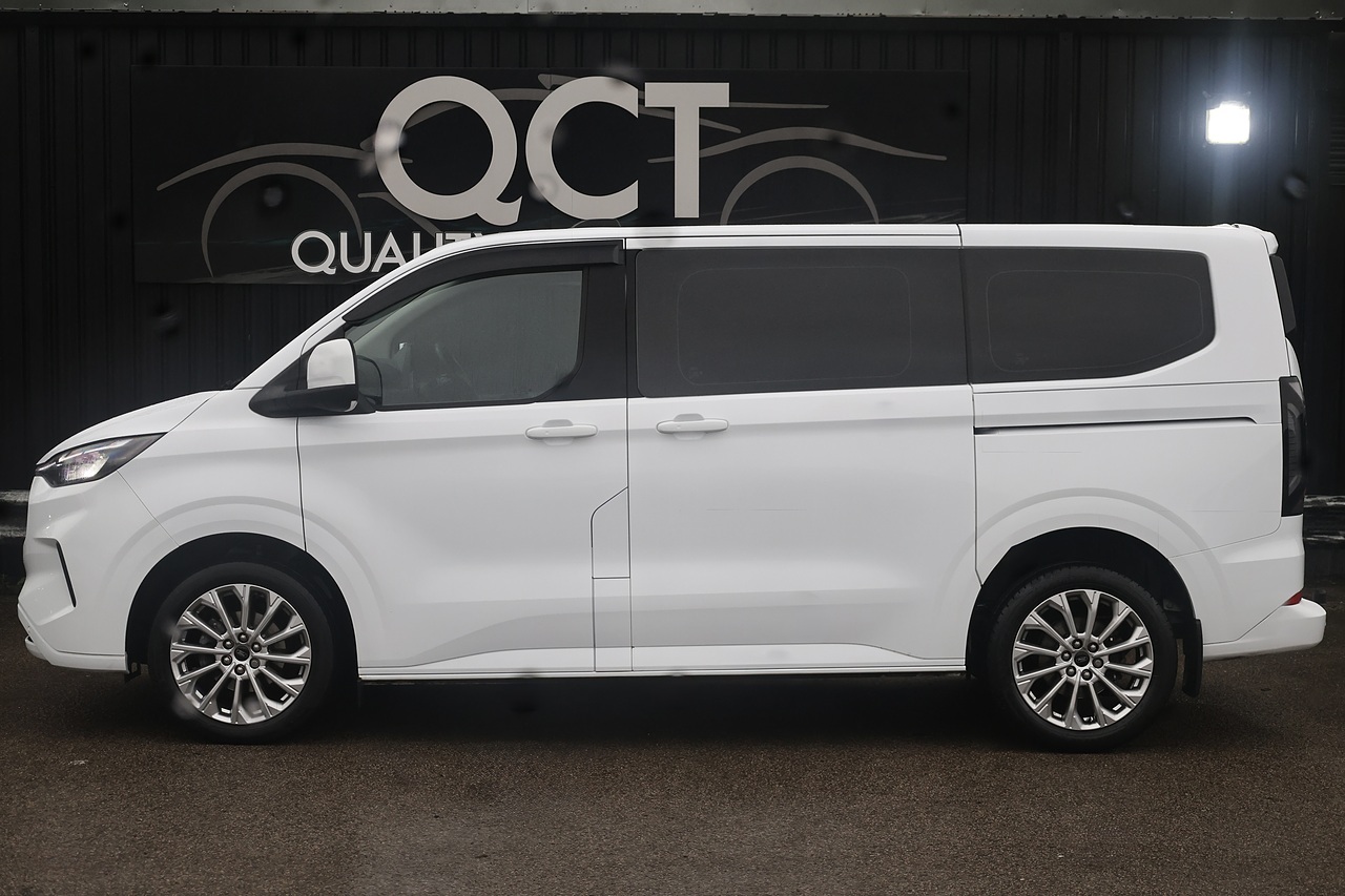 Ford Tourneo Custom Titanium 170ps Automatic + 8 Seats + NO VAT - Large 1