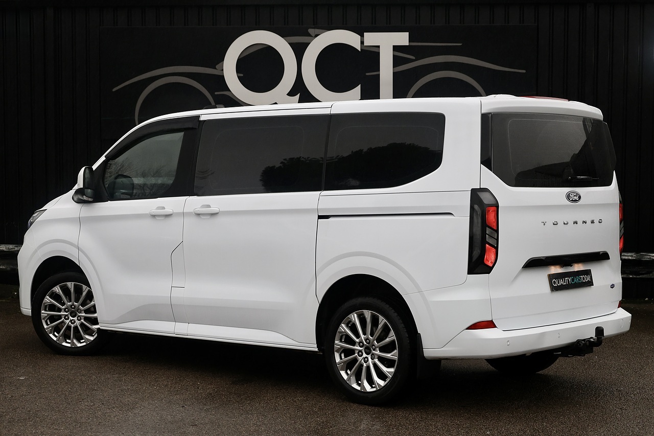 Ford Tourneo Custom Titanium 170ps Automatic + 8 Seats + NO VAT - Large 8