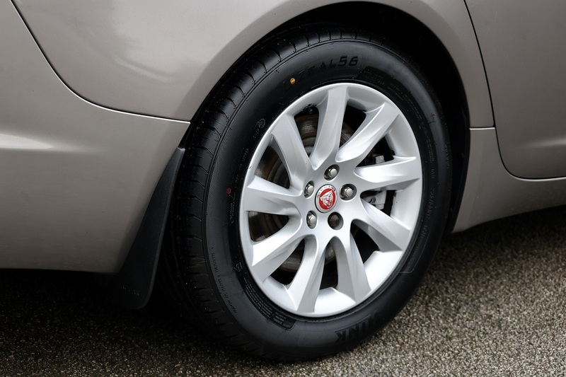 Jaguar XF Luxury Heated Seats + Heated Steering Wheel + Reverse Cam + x4 New Tyres Image 11