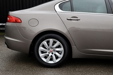 Jaguar XF Luxury Heated Seats + Heated Steering Wheel + Reverse Cam + x4 New Tyres - Thumb 13