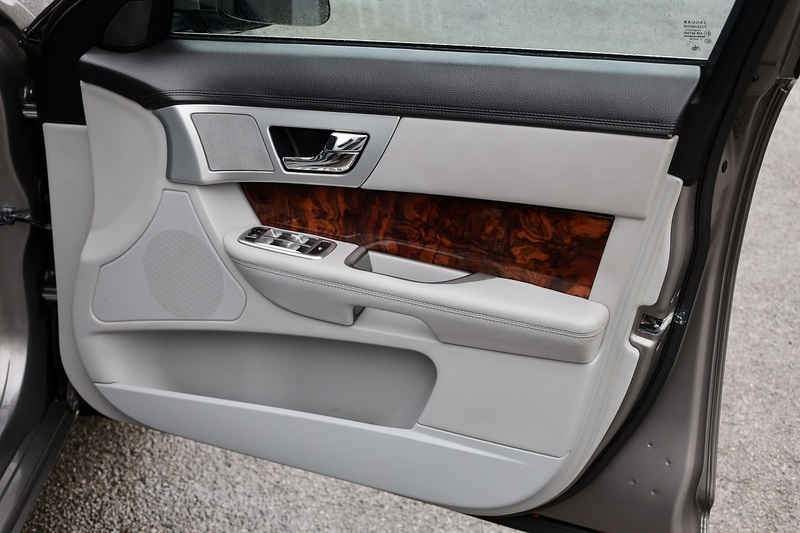 Jaguar XF Luxury Heated Seats + Heated Steering Wheel + Reverse Cam + x4 New Tyres Image 16