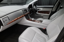 Jaguar XF Luxury Heated Seats + Heated Steering Wheel + Reverse Cam + x4 New Tyres - Thumb 2