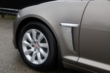 Jaguar XF Luxury Heated Seats + Heated Steering Wheel + Reverse Cam + x4 New Tyres - Thumb 31