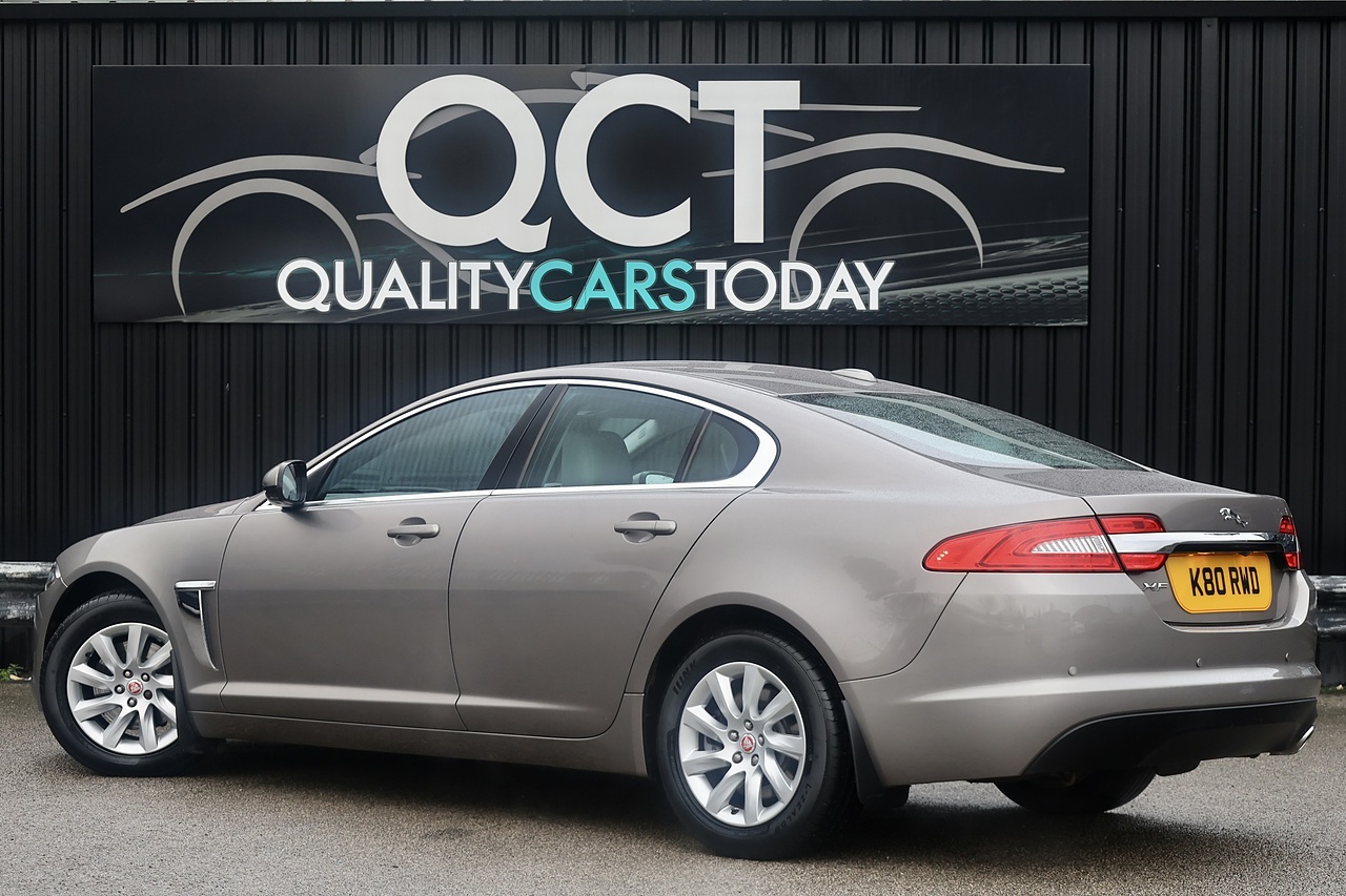 Jaguar XF Luxury Heated Seats + Heated Steering Wheel + Reverse Cam + x4 New Tyres - Large 8