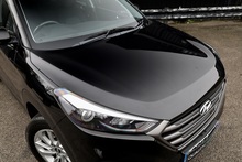 Hyundai Tucson CRDI SE Nav 1 Former Keeper + Manual + 2WD + £35 RFL + Heated Seats - Thumb 16