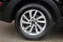 Hyundai Tucson CRDI SE Nav 1 Former Keeper + Manual + 2WD + £35 RFL + Heated Seats - Thumb 28