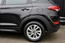 Hyundai Tucson CRDI SE Nav 1 Former Keeper + Manual + 2WD + £35 RFL + Heated Seats - Thumb 25