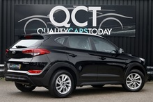 Hyundai Tucson CRDI SE Nav 1 Former Keeper + Manual + 2WD + £35 RFL + Heated Seats - Thumb 8