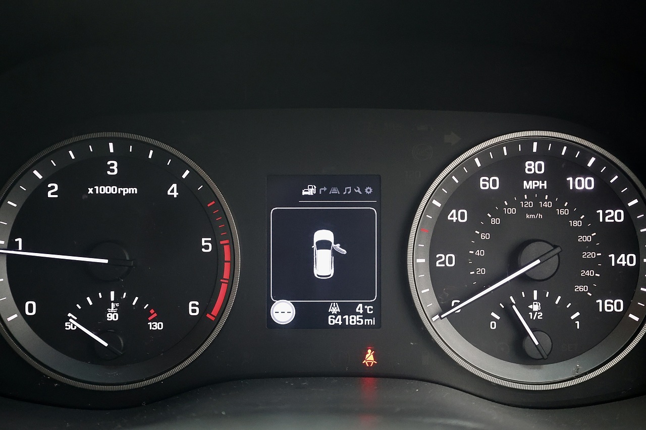 Hyundai Tucson CRDI SE Nav 1 Former Keeper + Manual + 2WD + £35 RFL + Heated Seats - Large 41