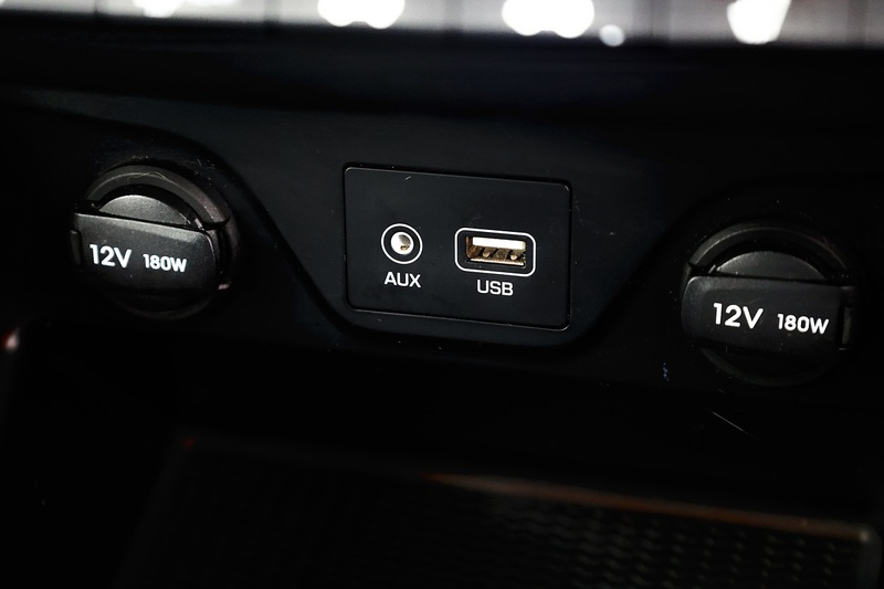 Hyundai Tucson CRDI SE Nav 1 Former Keeper + Manual + 2WD + £35 RFL + Heated Seats Image 35